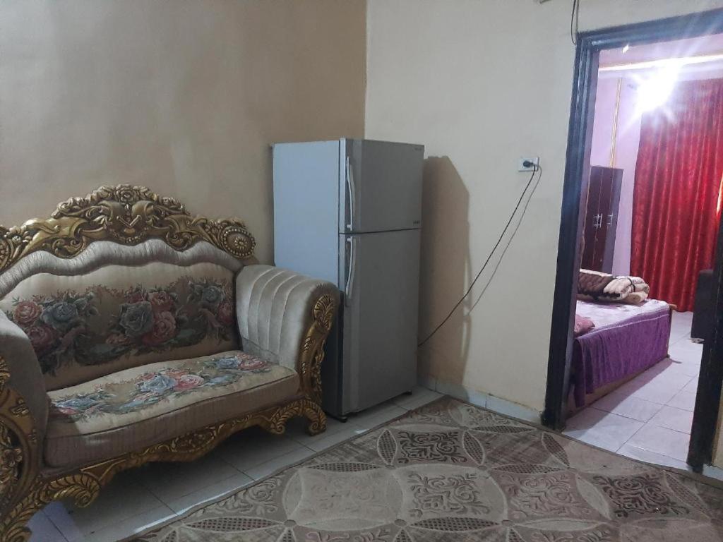 One Pyramids Apartment